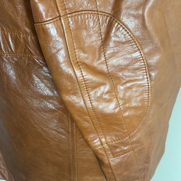 Jacket - Picture 4 of 10